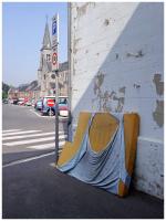 curtains up 
by wim rutten